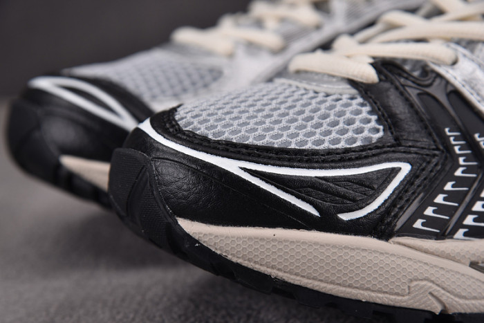 As*ic*s Sneaker 1201A935-001