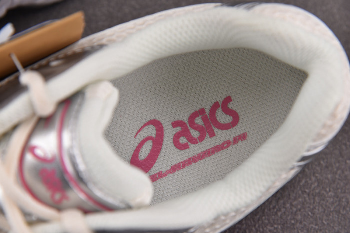 As*ic*s Sneaker 1203A537-103