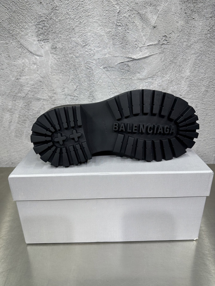 BLCG BOOTS SNEAKERS