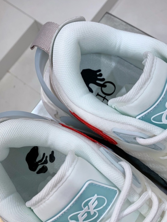 OFF-WHITE ODSY-2000