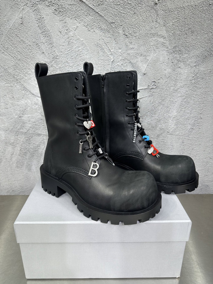 BLCG BOOTS SNEAKERS