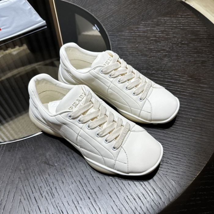 Pra*a SNEAKER