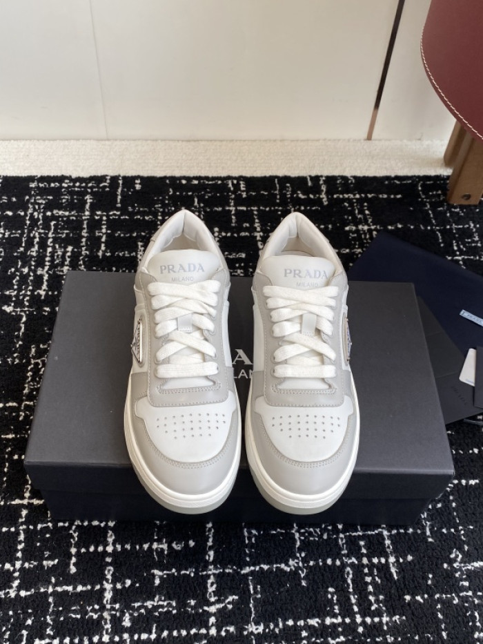 Pra*a SNEAKER