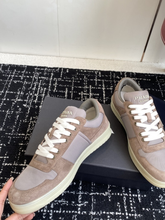 Pra*a SNEAKER