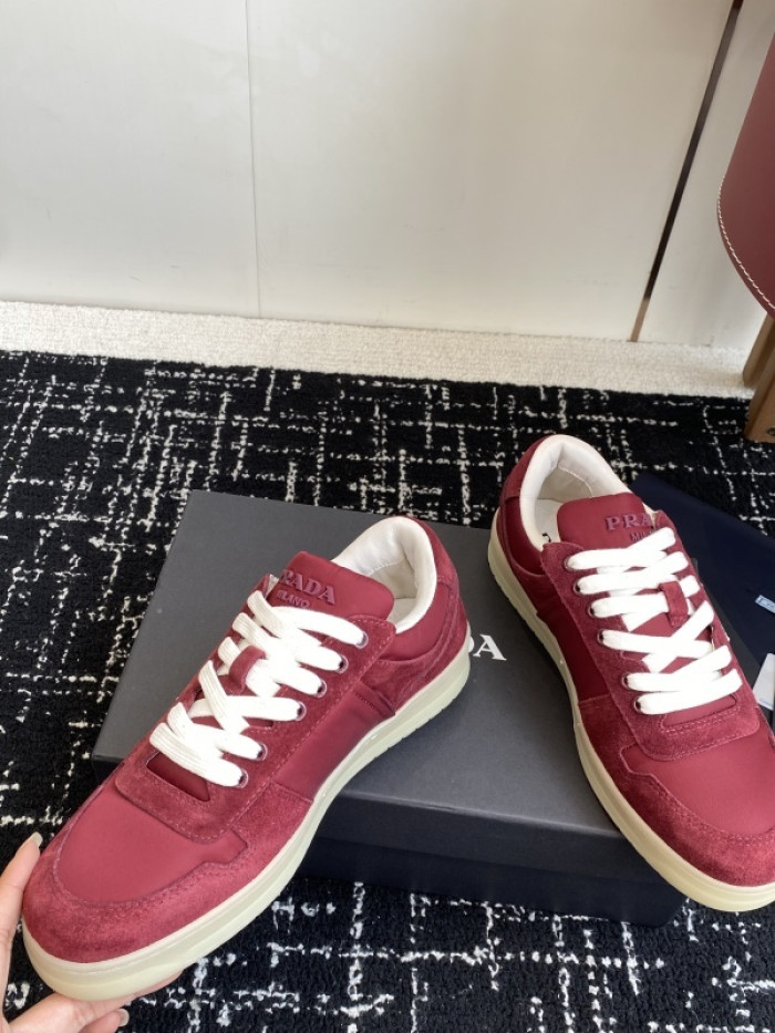 Pra*a SNEAKER