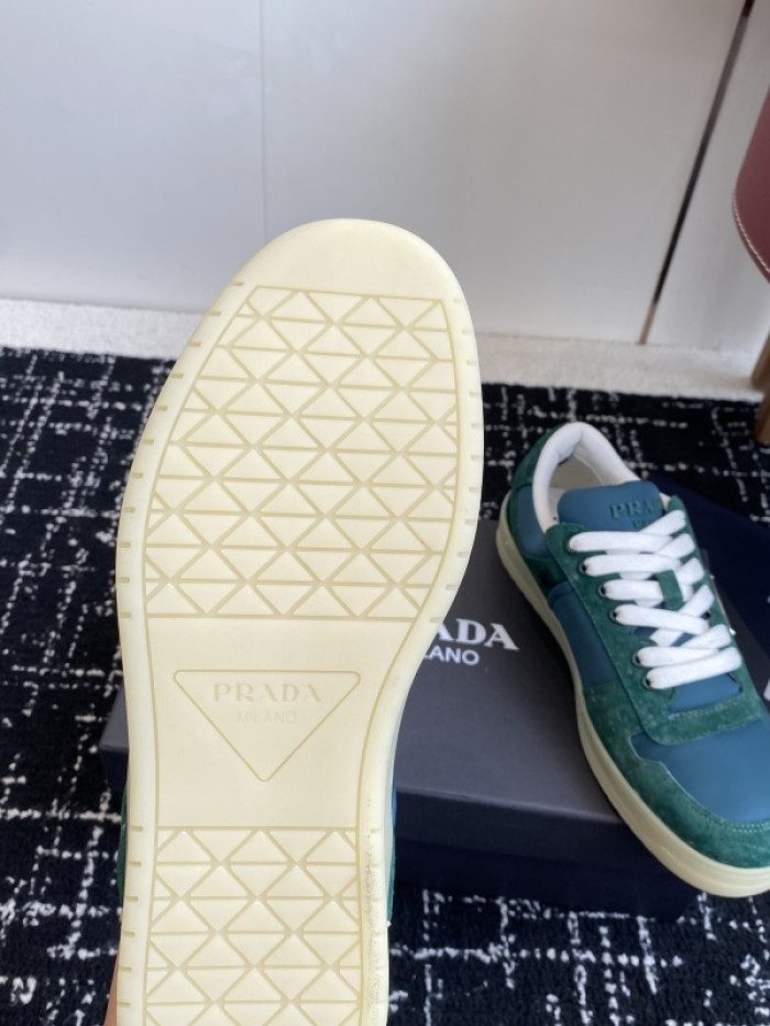 Pra*a SNEAKER