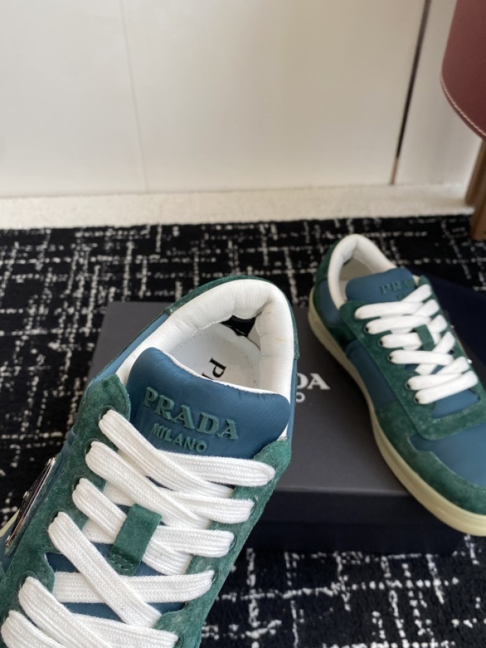 Pra*a SNEAKER