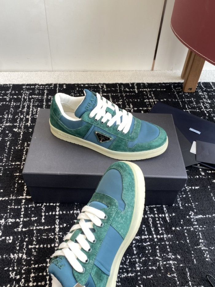 Pra*a SNEAKER