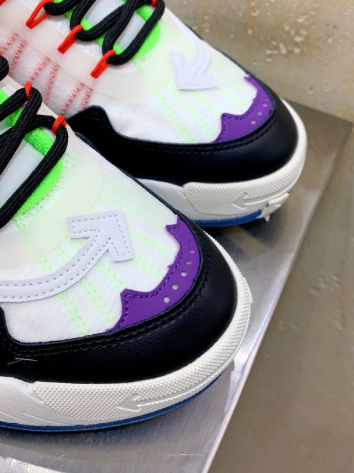 OFF-WHITE ODSY-2000