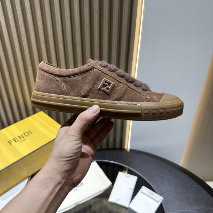F**di SNEAKERS