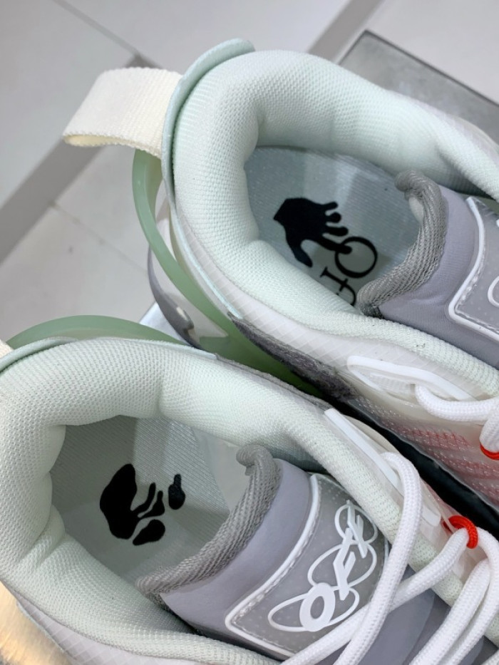 OFF-WHITE ODSY-2000