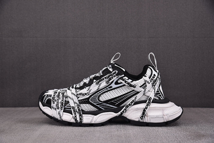 Ba*len*cia*ga 3XL SNEAKER 825598 W3XHL 9010