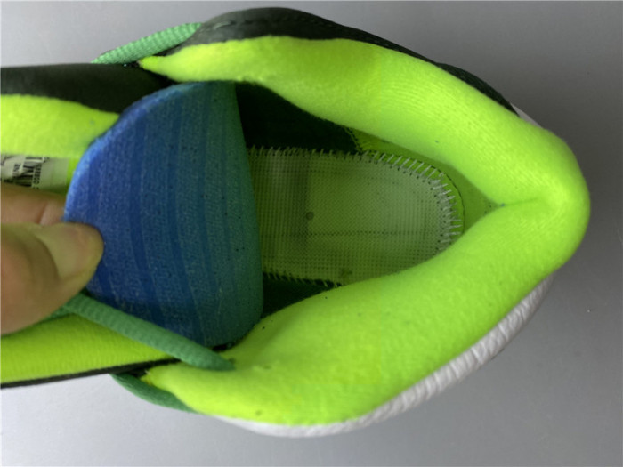 AIR JORDAN 13 RETRO PE