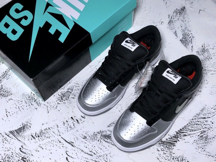 Nike SB Dunk Low S*p*e Jewel Swoosh Silver CK3480-001