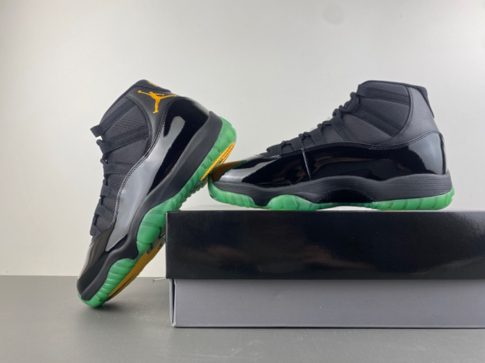 Air Jordan 11 CT8012-037