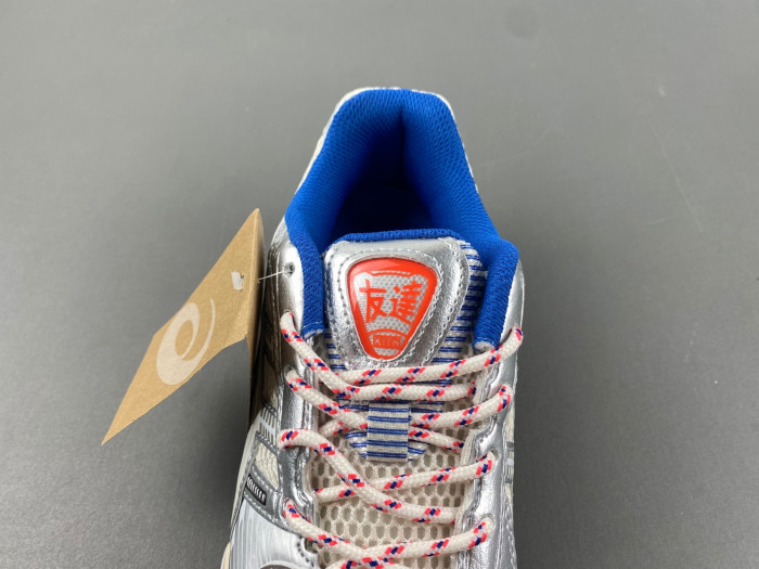 As*ic*s GEL-KAYANO 1203A555-101
