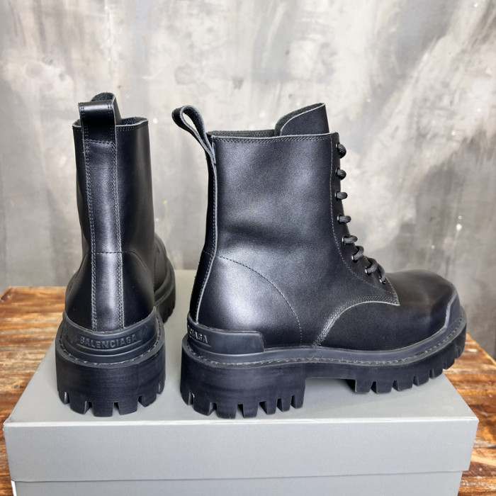 BLCG BOOTS SNEAKERS