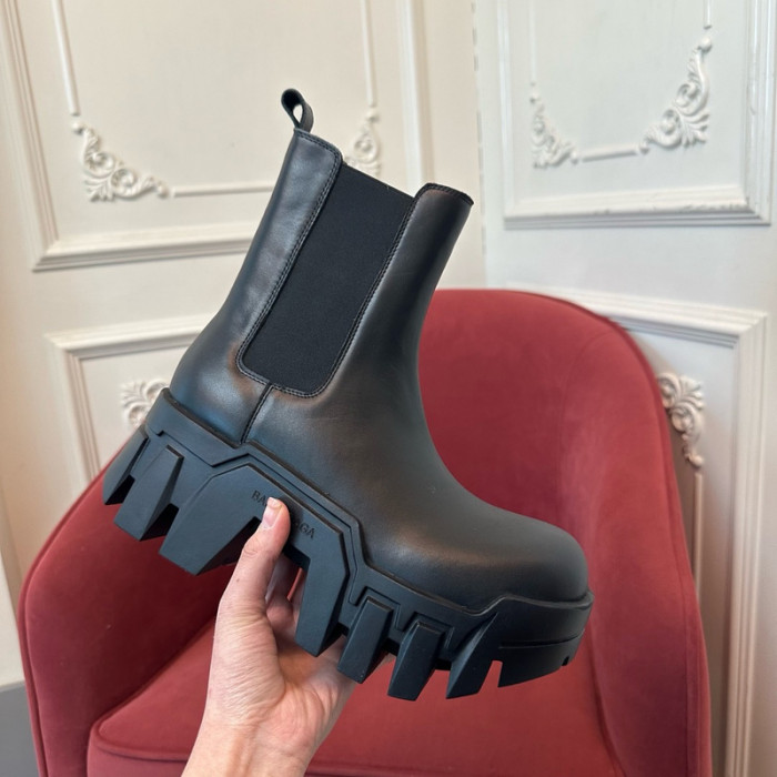 BLCG BOOTS SNEAKERS