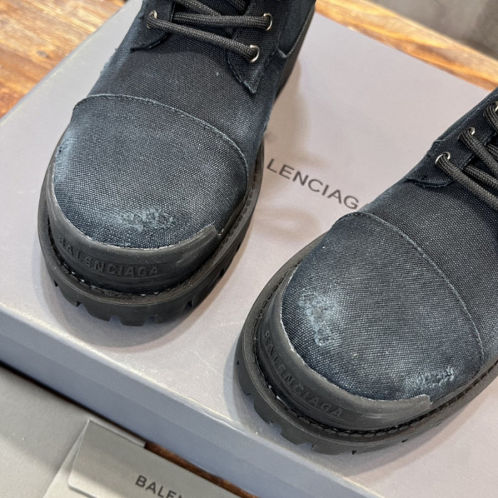 BLCG BOOTS SNEAKERS