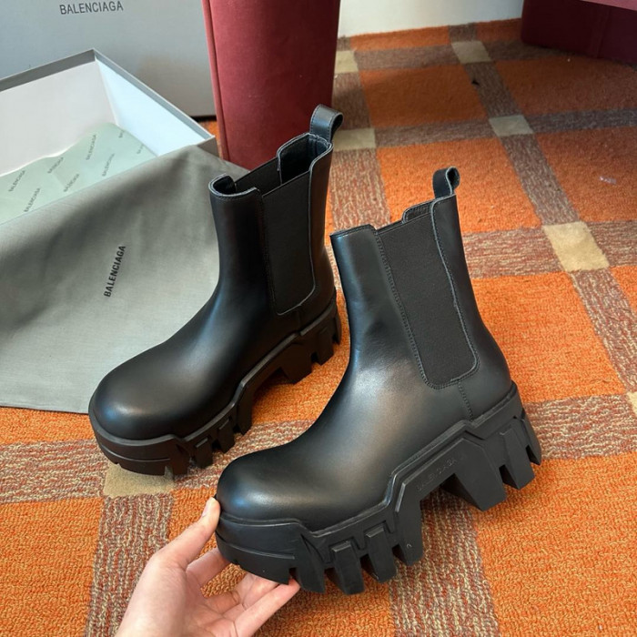 BLCG BOOTS SNEAKERS