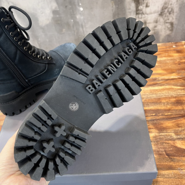 BLCG BOOTS SNEAKERS