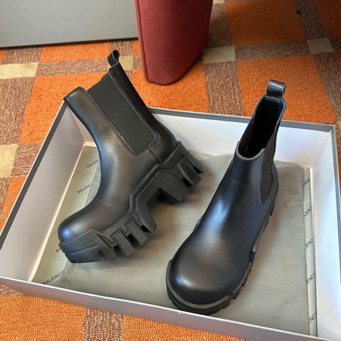 BLCG BOOTS SNEAKERS