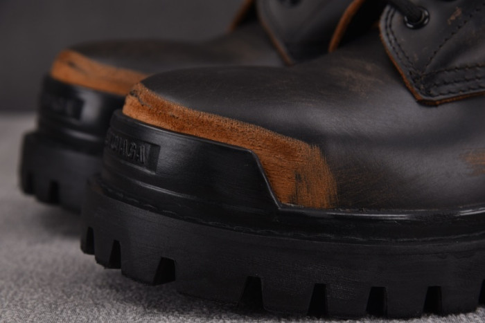 BLCG BOOTS SNEAKERS
