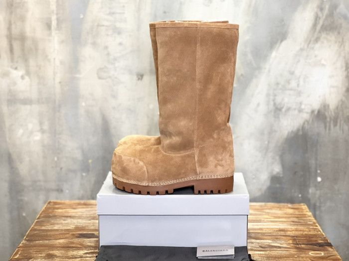 BLCG BOOTS SNEAKERS
