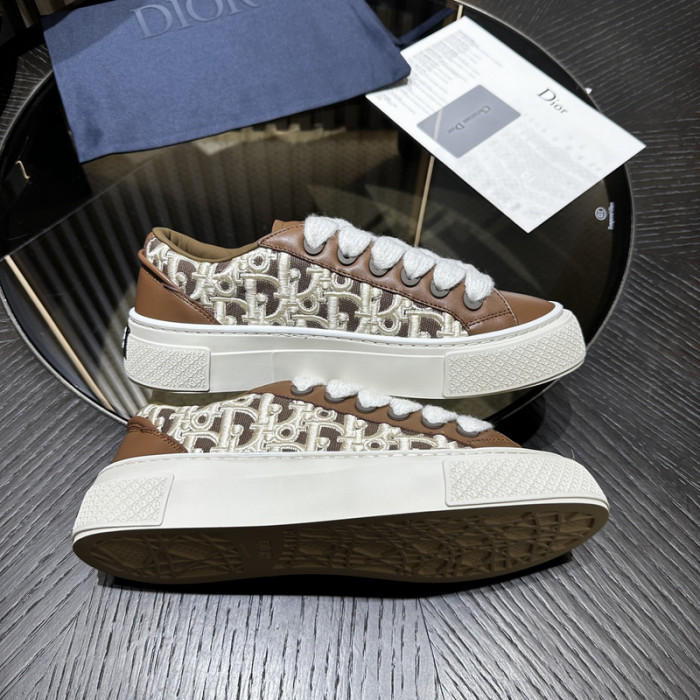 D*0r B33 SNEAKERS D20018