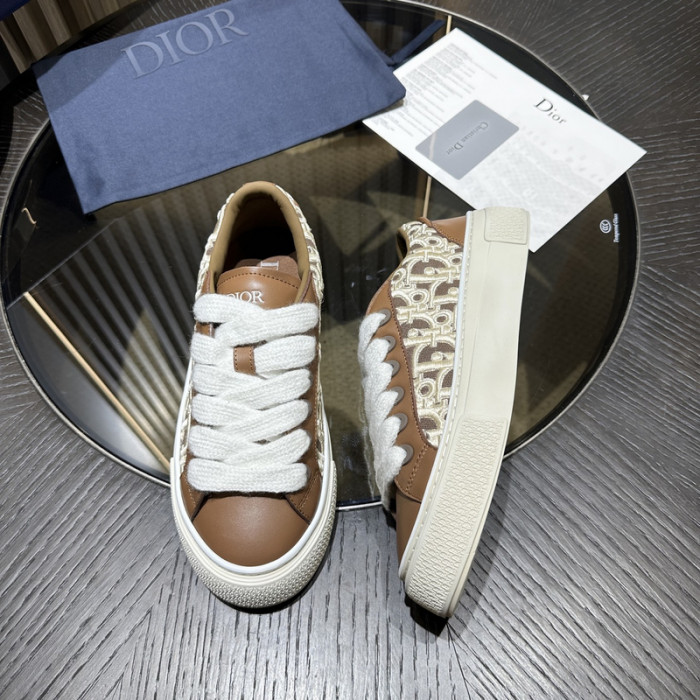 D*0r B33 SNEAKERS D20018