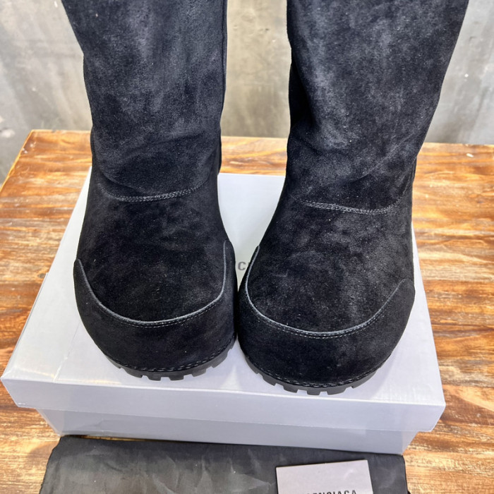 BLCG BOOTS SNEAKERS