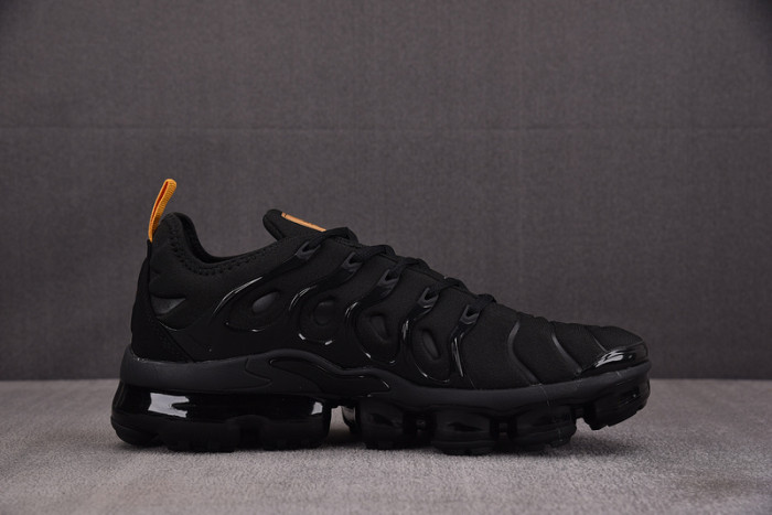 Air VaporMax Plus