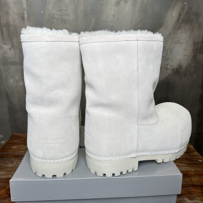 BLCG BOOTS SNEAKERS