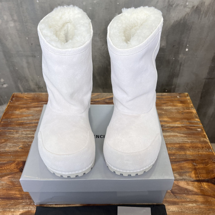 BLCG BOOTS SNEAKERS