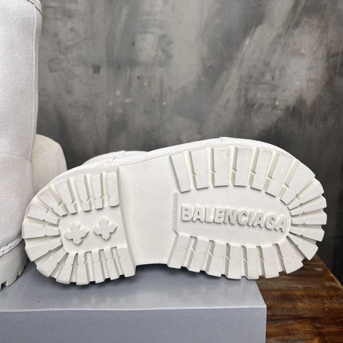 BLCG BOOTS SNEAKERS