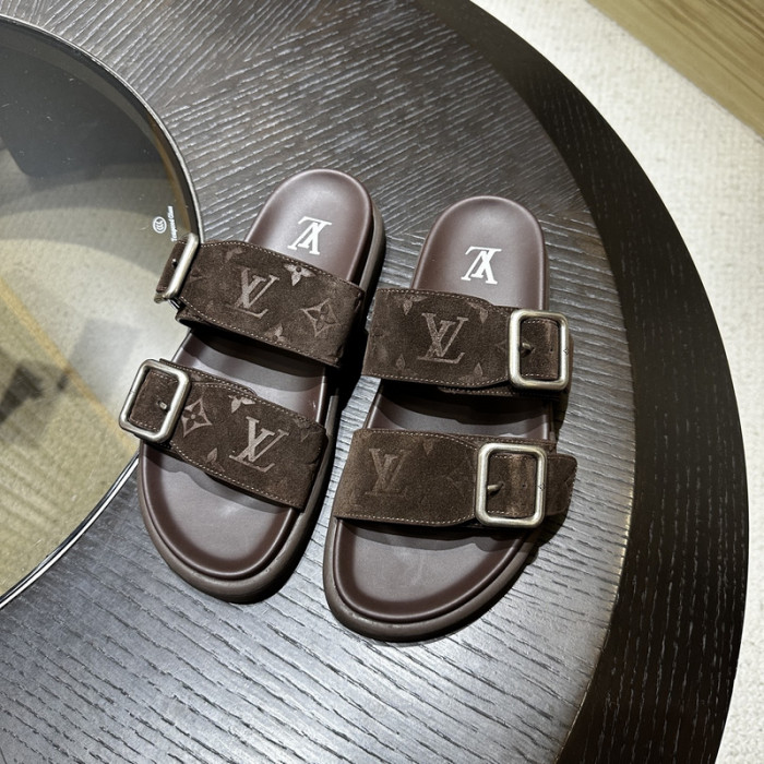 L0VT SANDALS