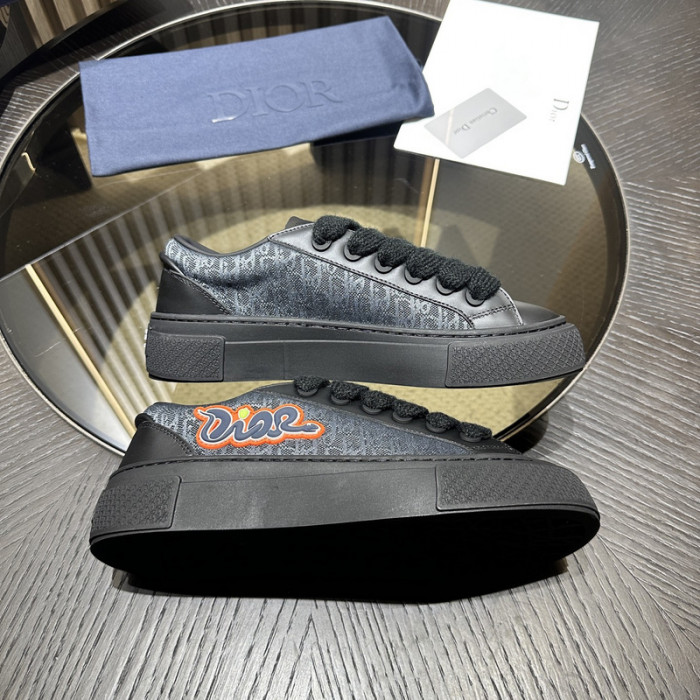 D*0r B33 SNEAKERS D20004