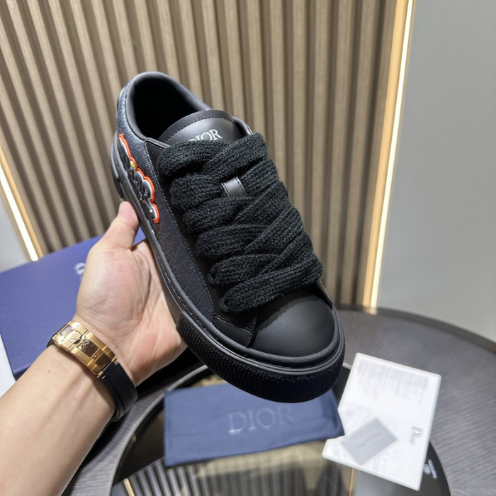 D*0r B33 SNEAKERS D20004