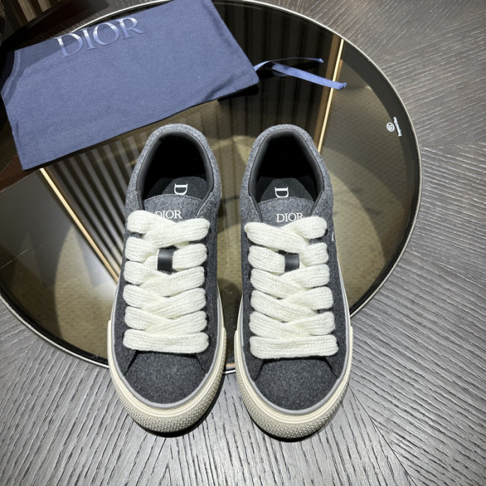 D*0r B33 SNEAKERS D20005