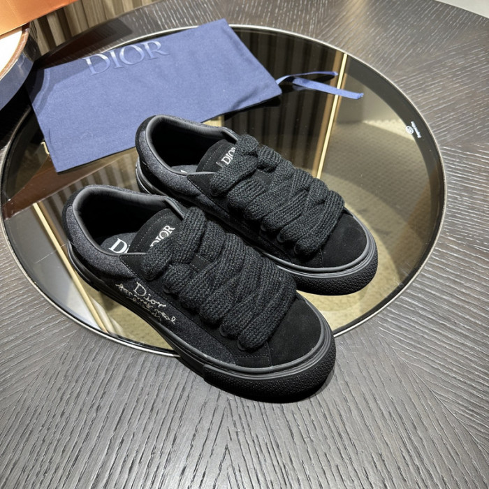 D*0r B33 SNEAKERS D20006