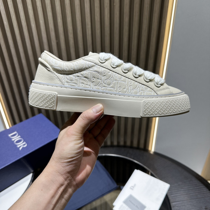 D*0r B33 SNEAKERS D20009