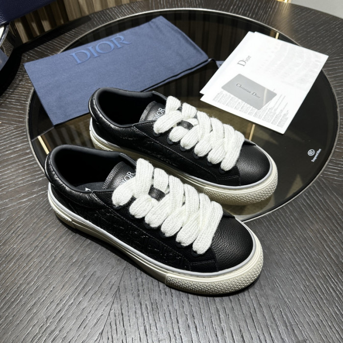 D*0r B33 SNEAKERS D20010