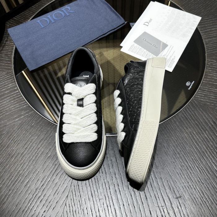 D*0r B33 SNEAKERS D20010