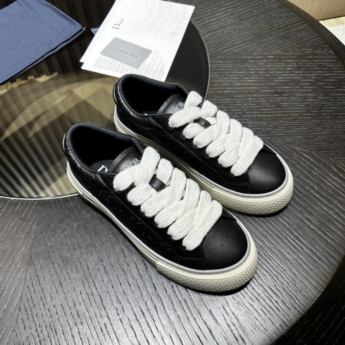 D*0r B33 SNEAKERS D20010