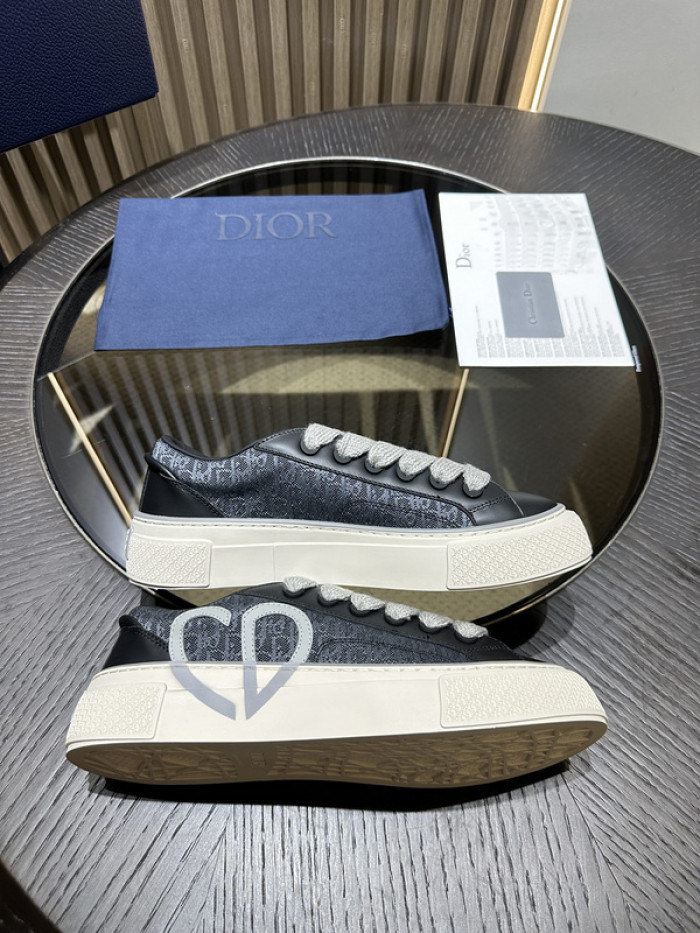 D*0r B33 SNEAKERS D20012