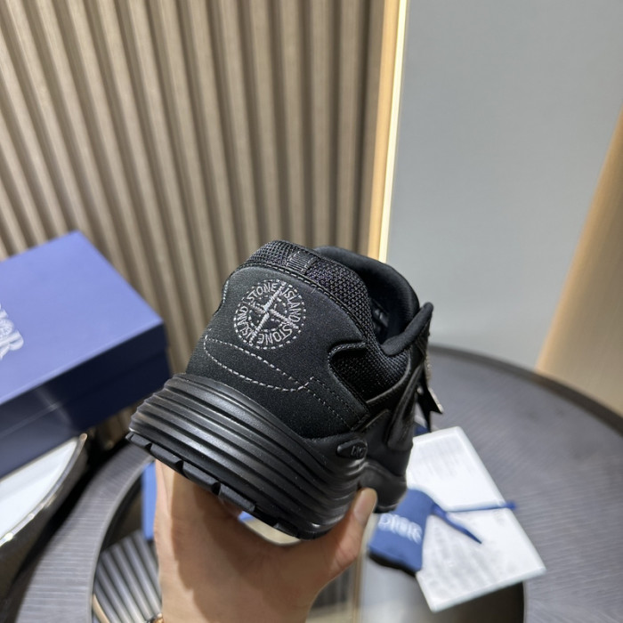 D*0r B30 SNEAKERS D0106