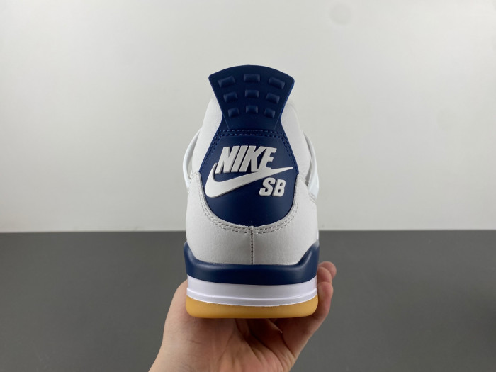 Nike SB x Air Jordan 4 Retro SP