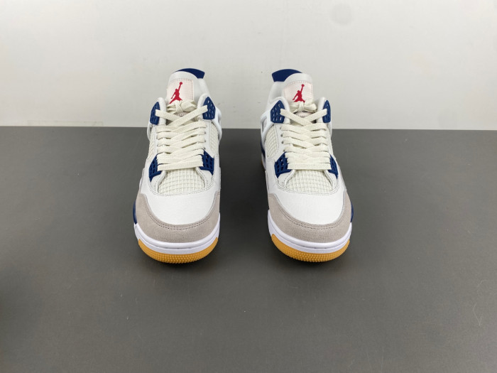Nike SB x Air Jordan 4 Retro SP