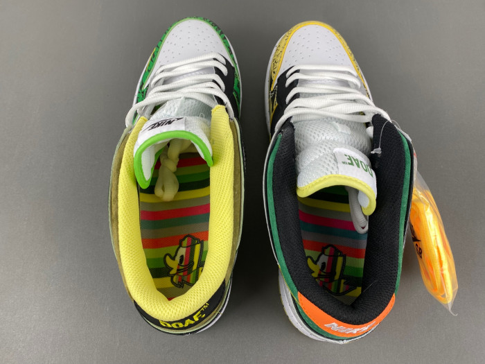 Division Street x Nike Dunk Low “What The Duck” (Away) HV1454-100