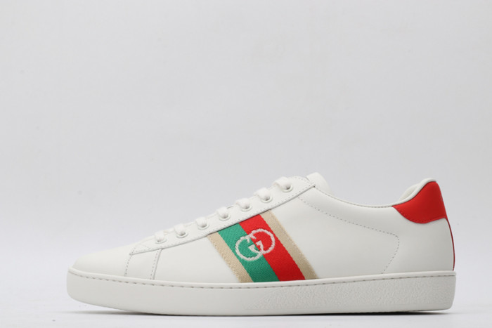 g*u*i ace embroidered low-top sneaker e2327